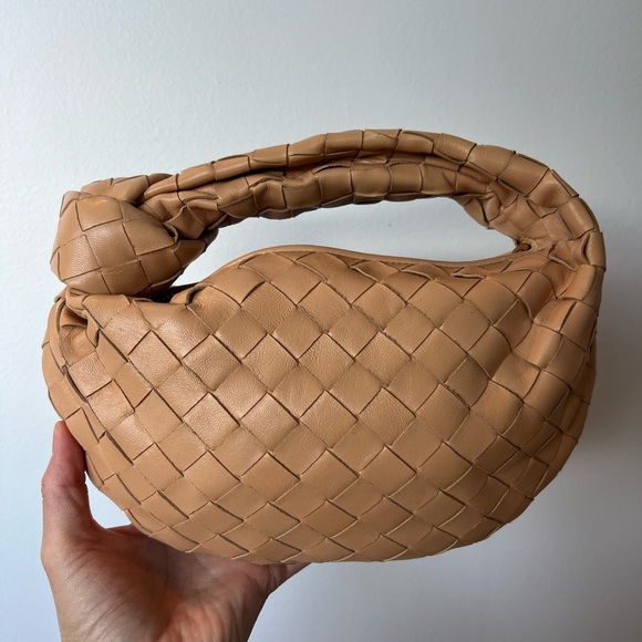 Bottega Veneta Mini Jodie - Picture 1 of 8